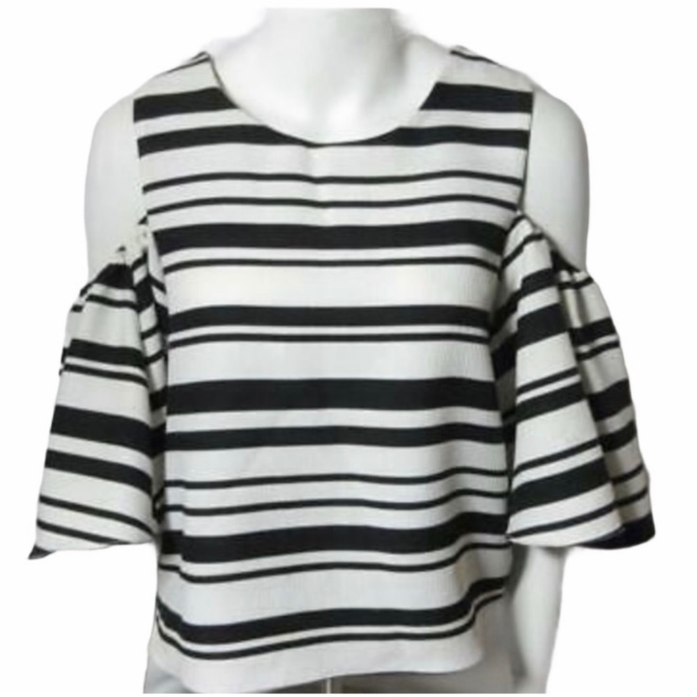 Akita Cut out Top Stripe Black White Size M